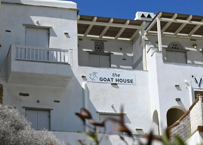 The Goat House Villa Kardhianí